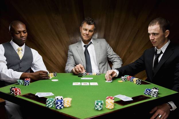Как играть в казино Покер Старс